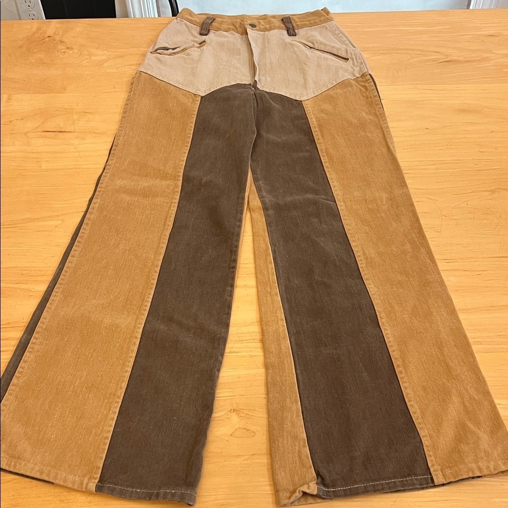 Colorblock Wide-Leg Pants - Picture 1 of 6